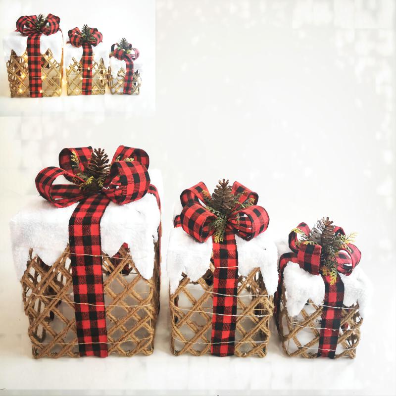 Christmas gift box, Christmas decorations, holiday lights, Christmas lights