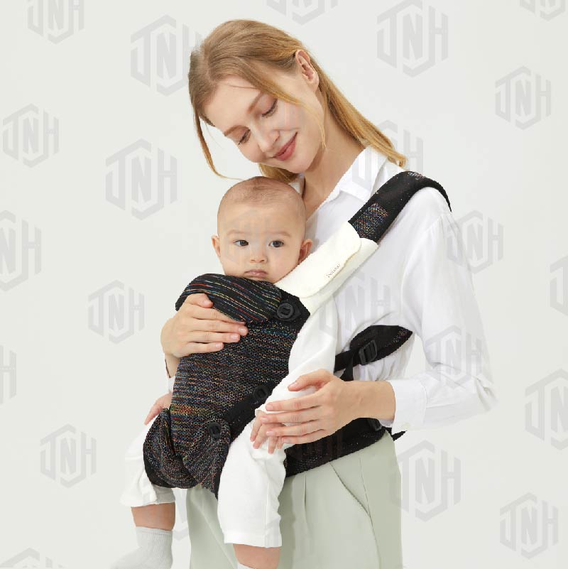 baby carrier
