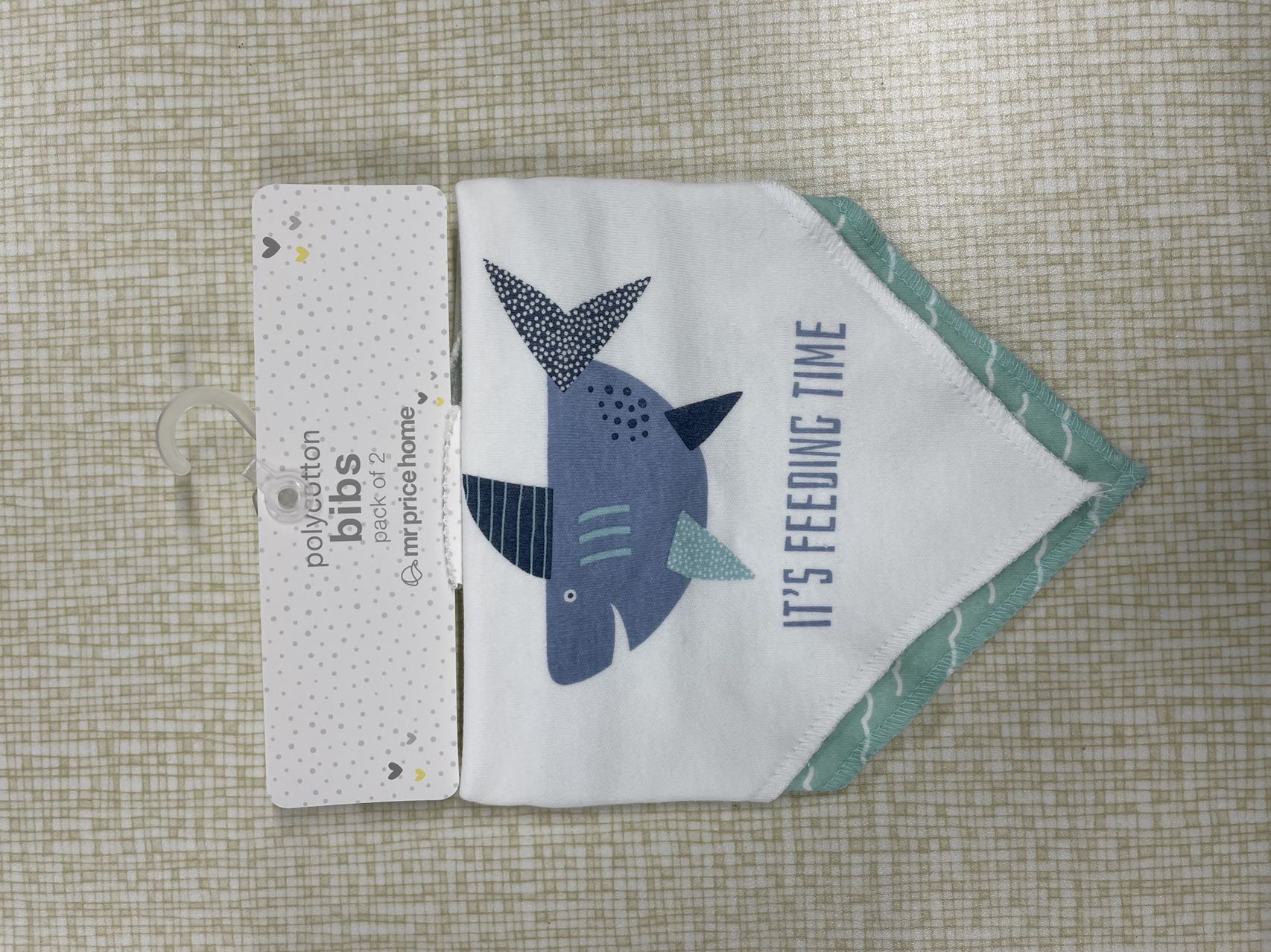 Banada bib