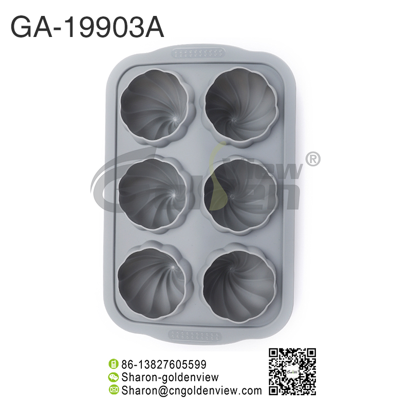 Silicone bakeware