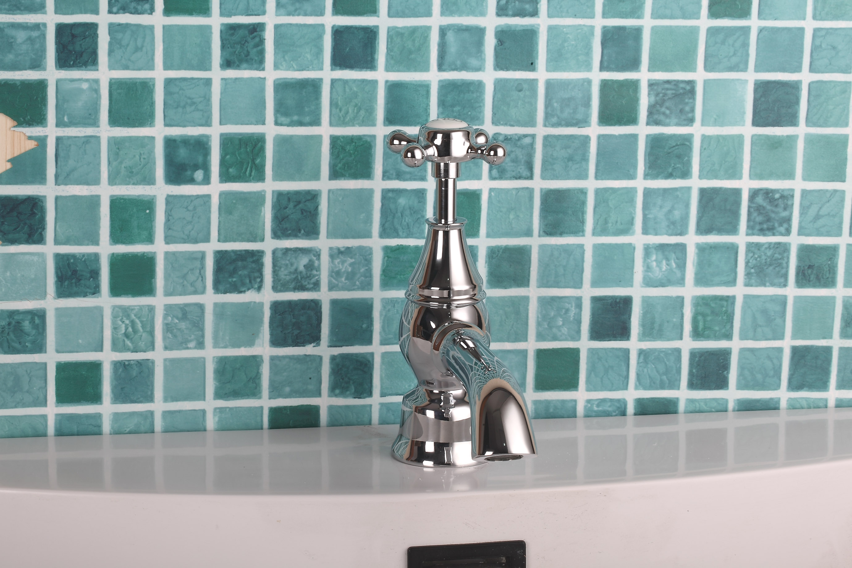 Customization classical brass deck mounted prevent single handle classical tap faucet