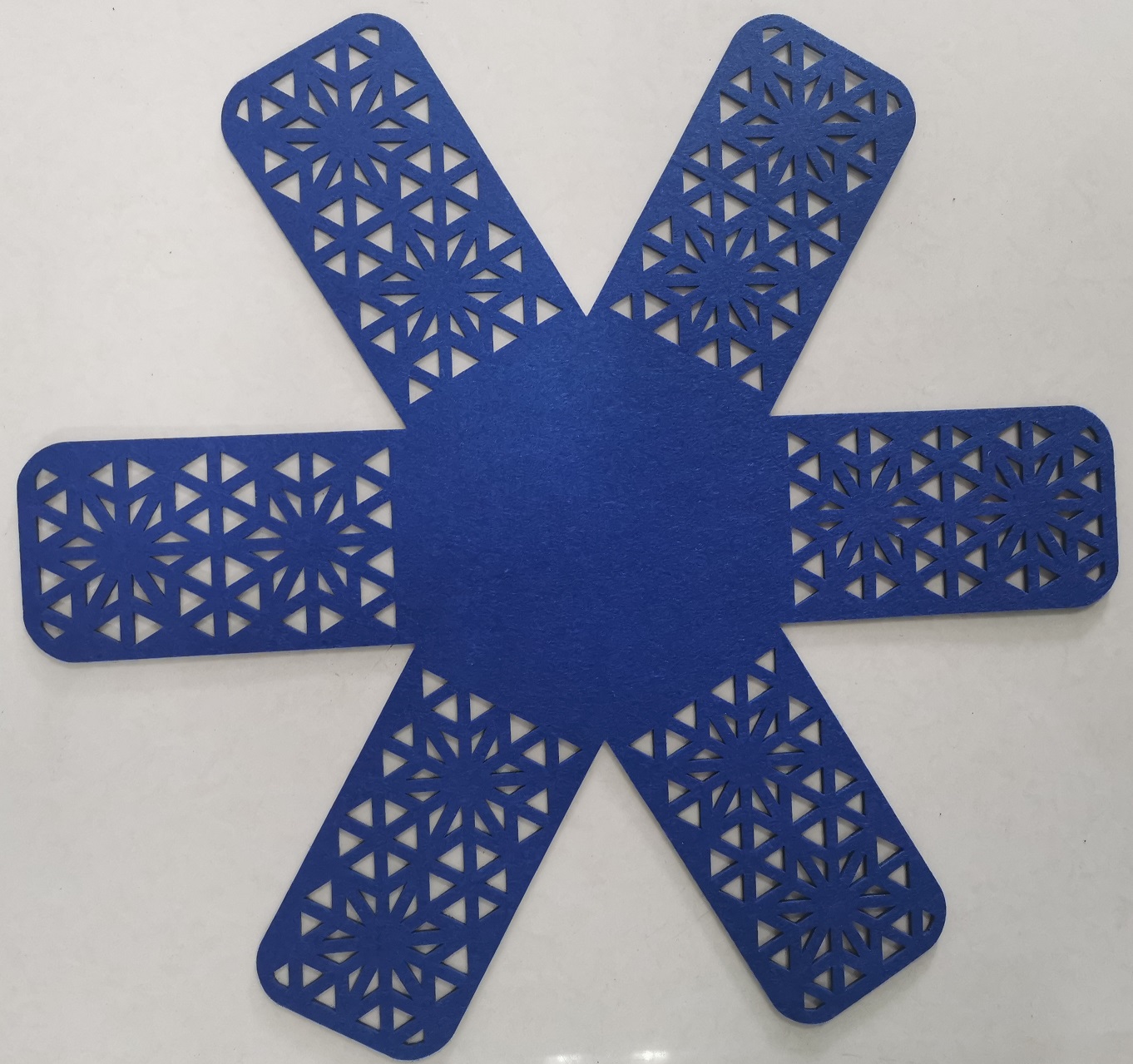 Laser Cut Washable Non-Woven Pan Protectors
