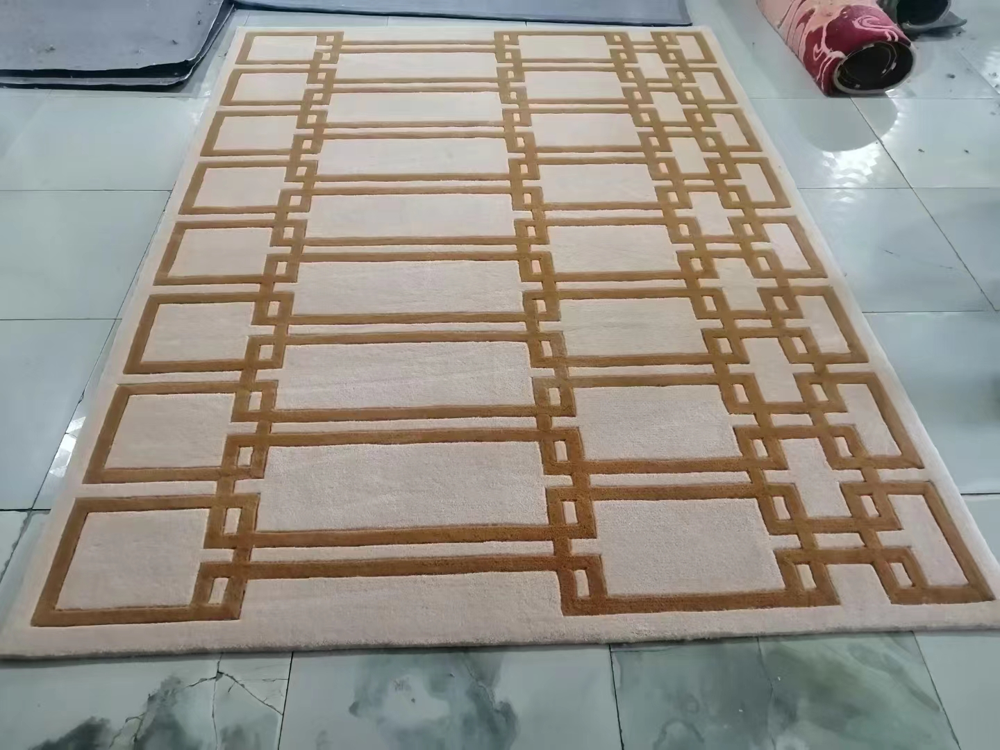 Customized hand tufted acylic wool carpet for living room,bedroom,office and hotel