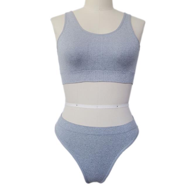 Ladies Bra and Brief Set Wirefree Triangle Pads Bra Low Waist Brief Women Seamless Underwear Set