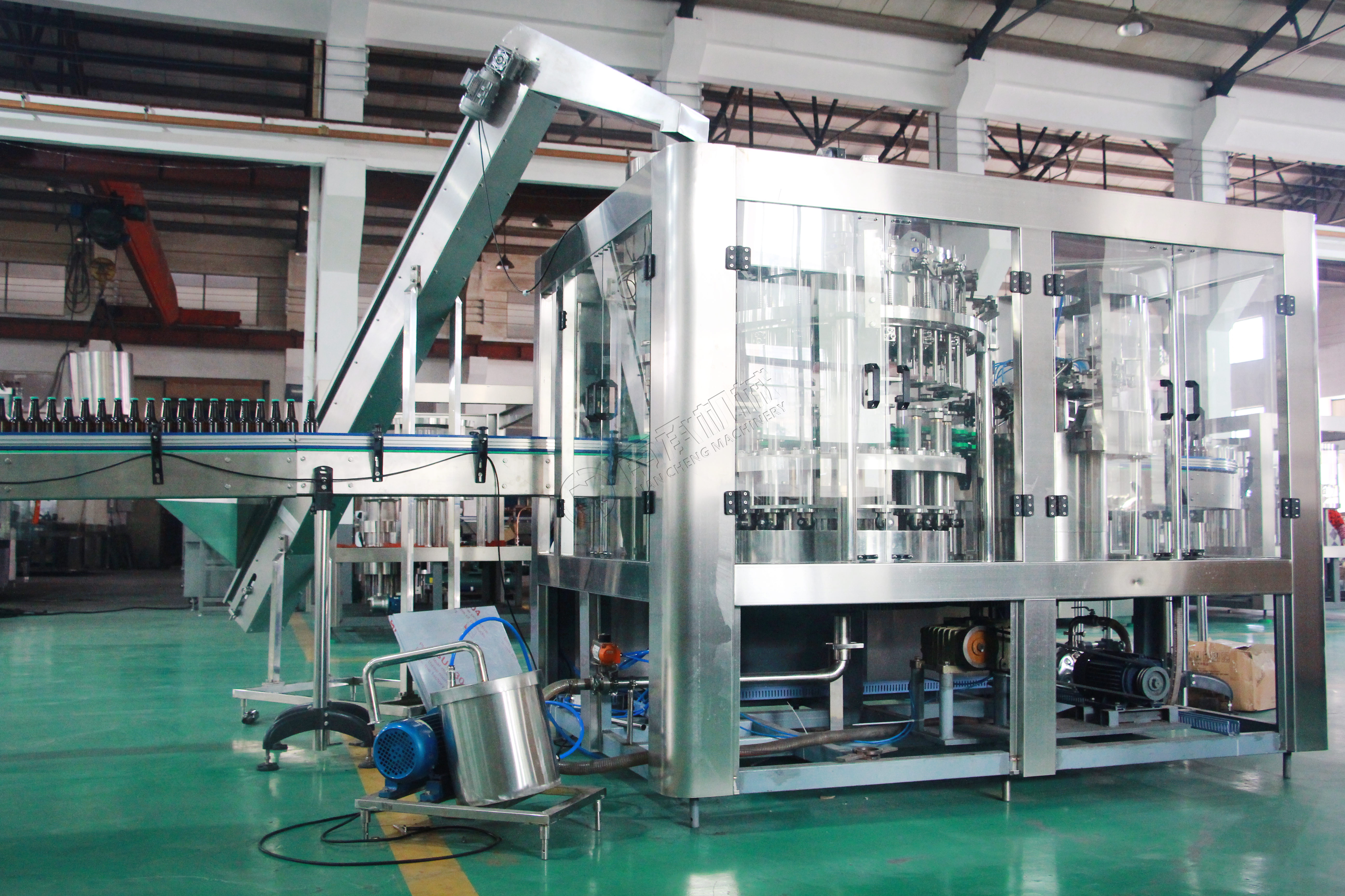 Zhangjiagang City Nancheng Machinery CO.,LTD – molde de inyección 1