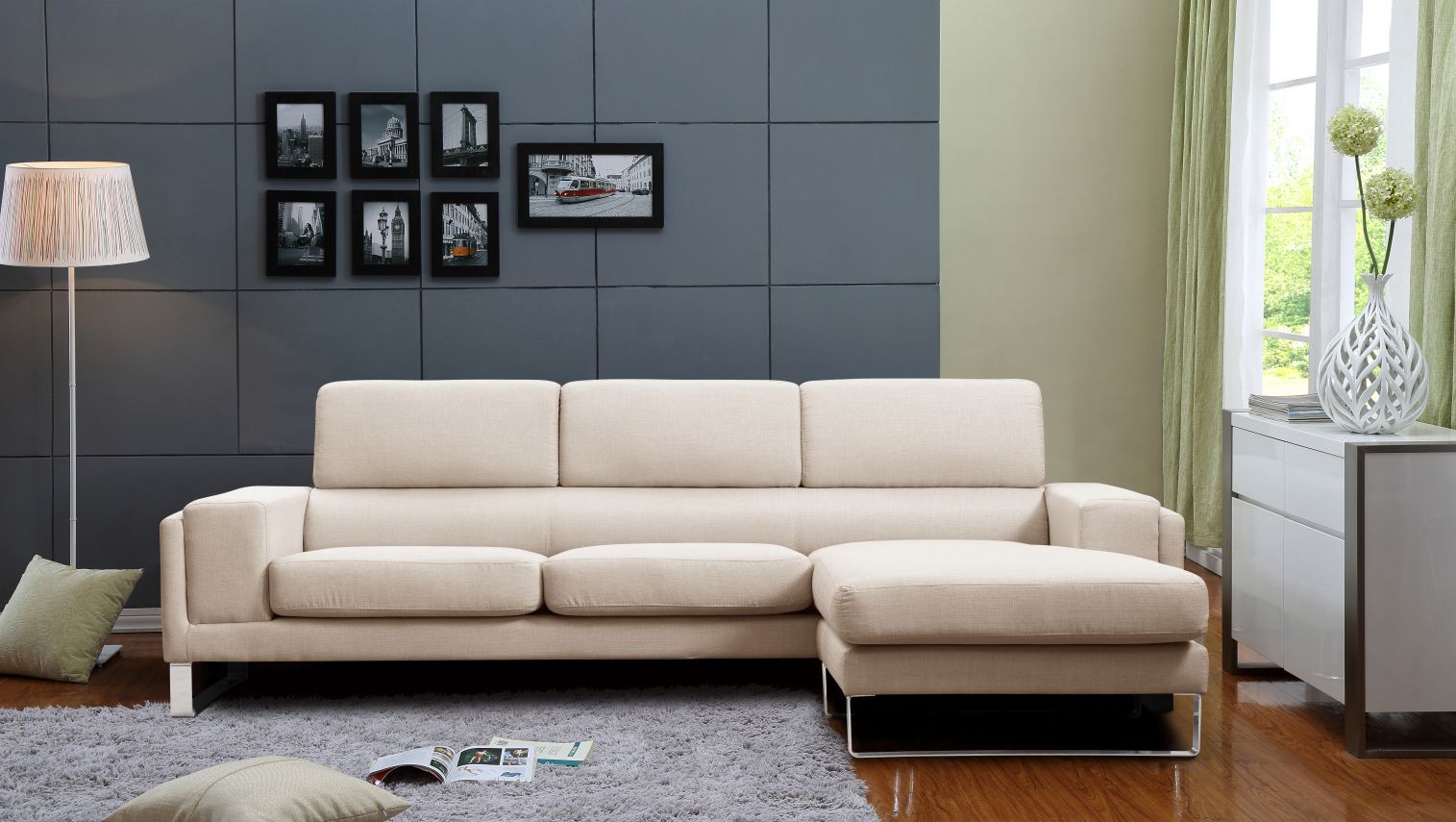 Reversible corner sofa