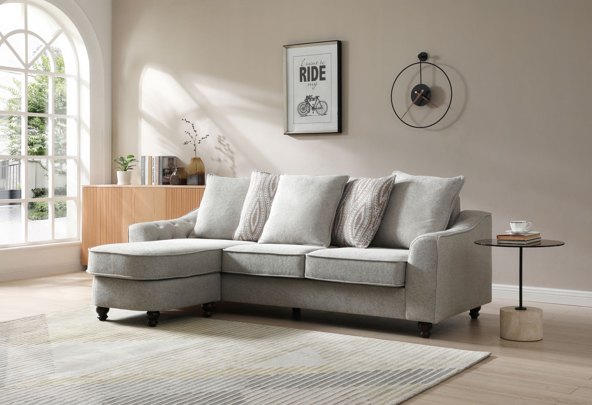Reversible corner sofa