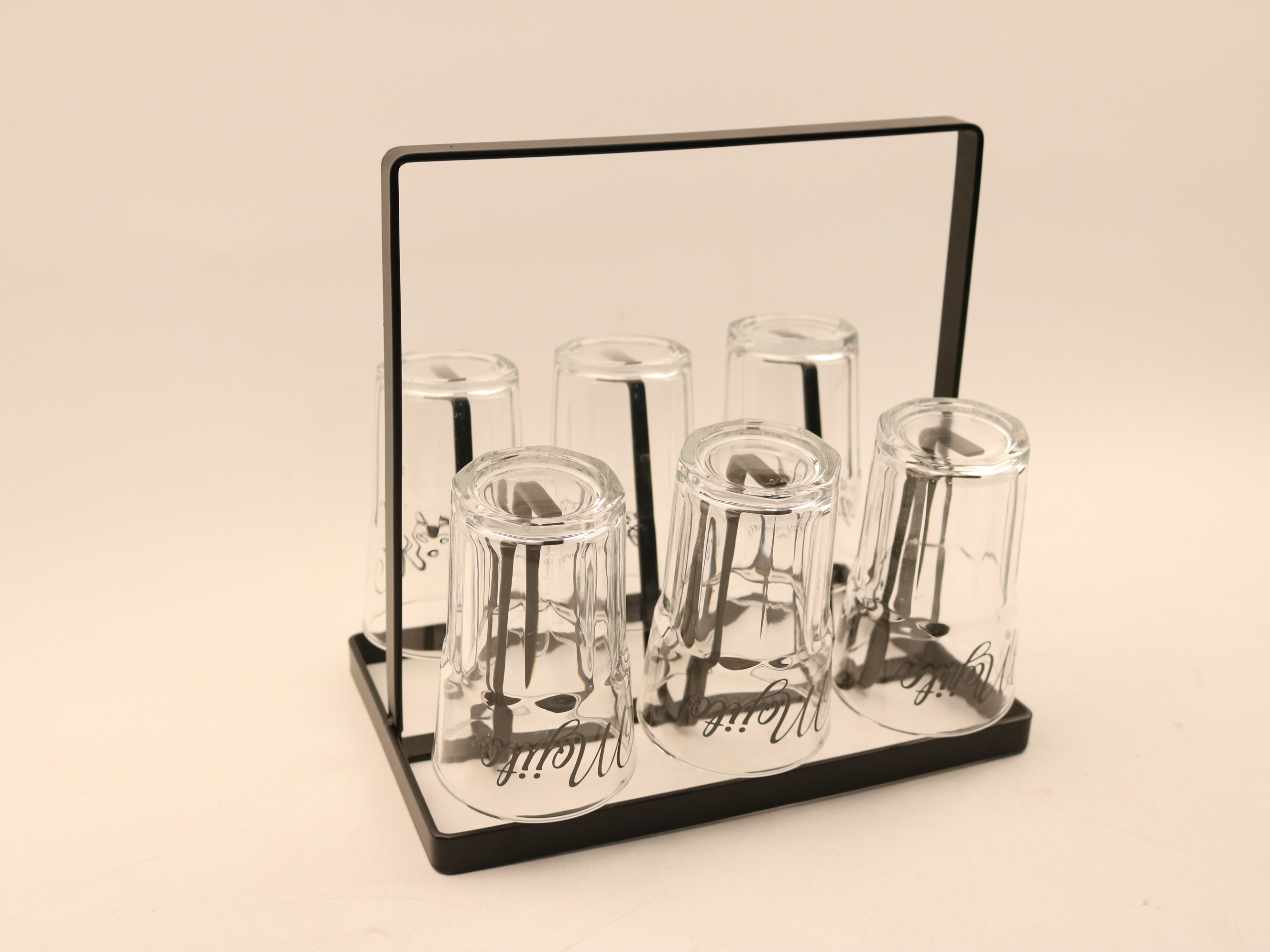 clear drink glass/water glass/wine glass