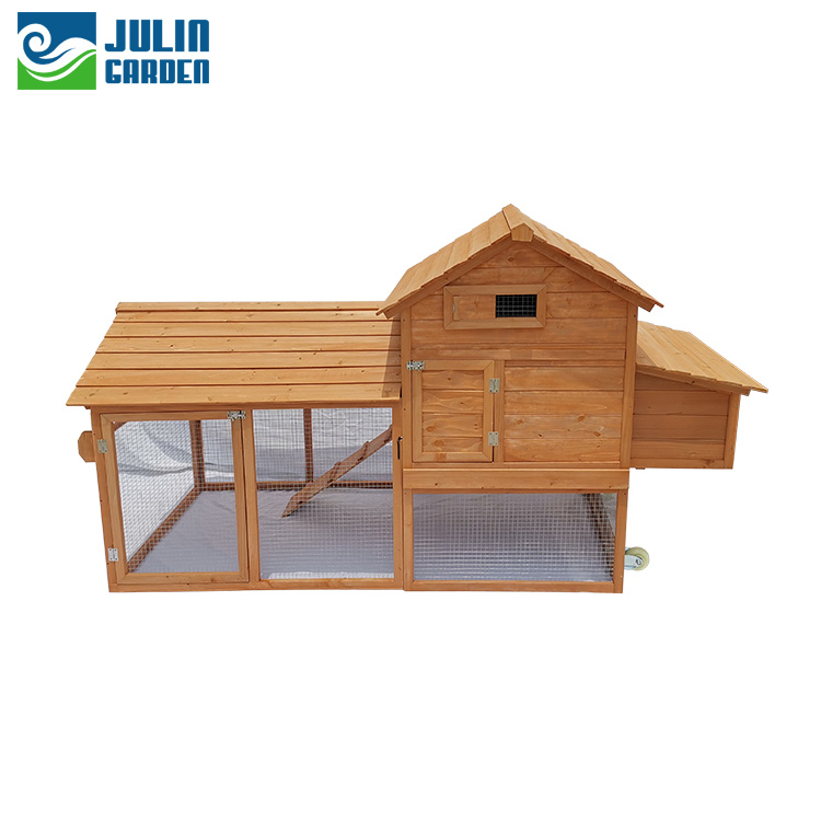 Wooden Chicken house with wheel