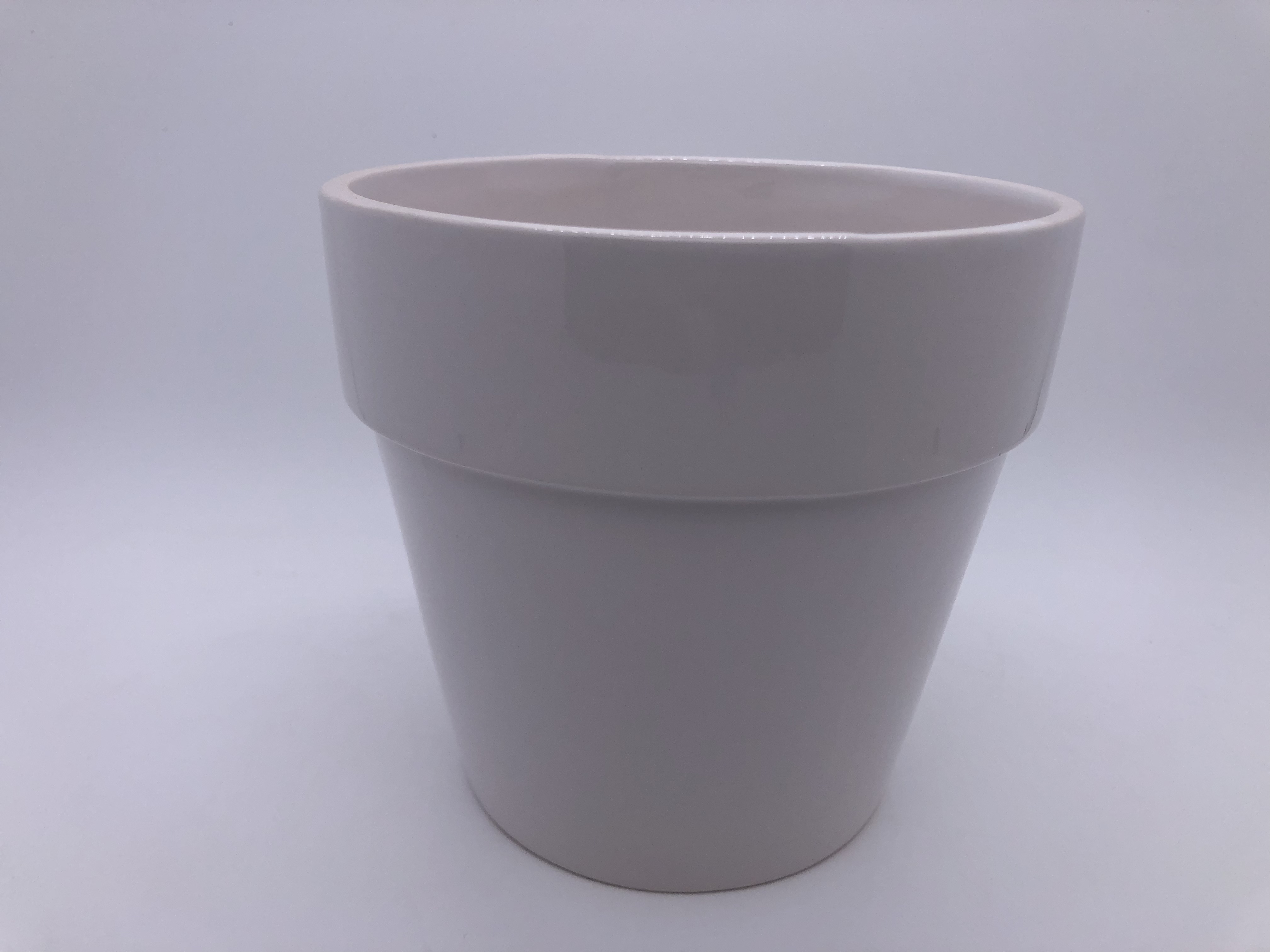 Dolomite Flowerpot