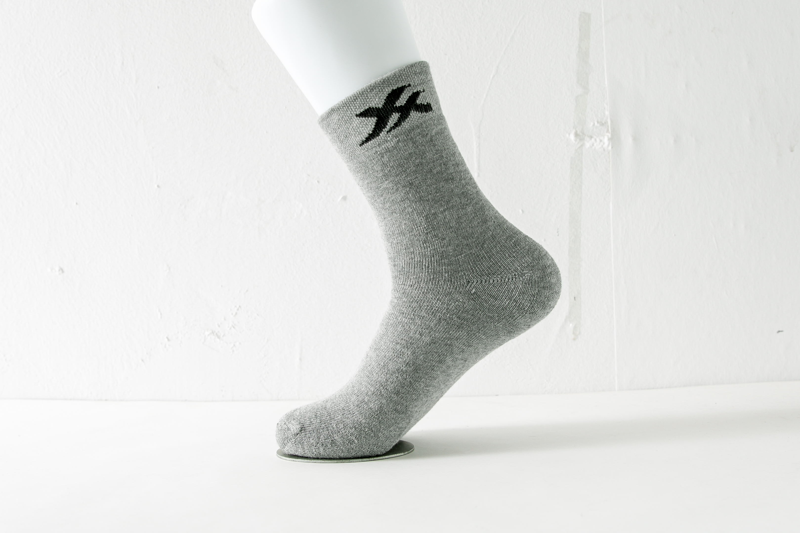 Full circle men's tube socks