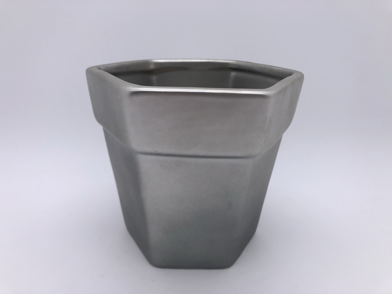 Dolomite Flowerpot