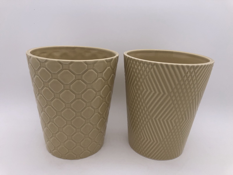 Dolomite Flowerpot