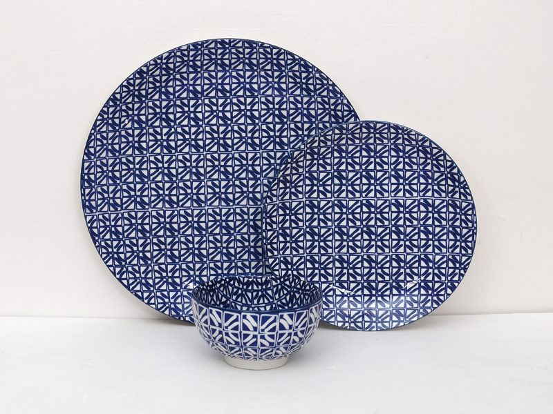 White China printed tableware