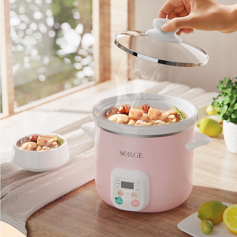 Electric slow cooker with ceramic pot