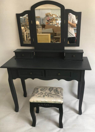 dressing table