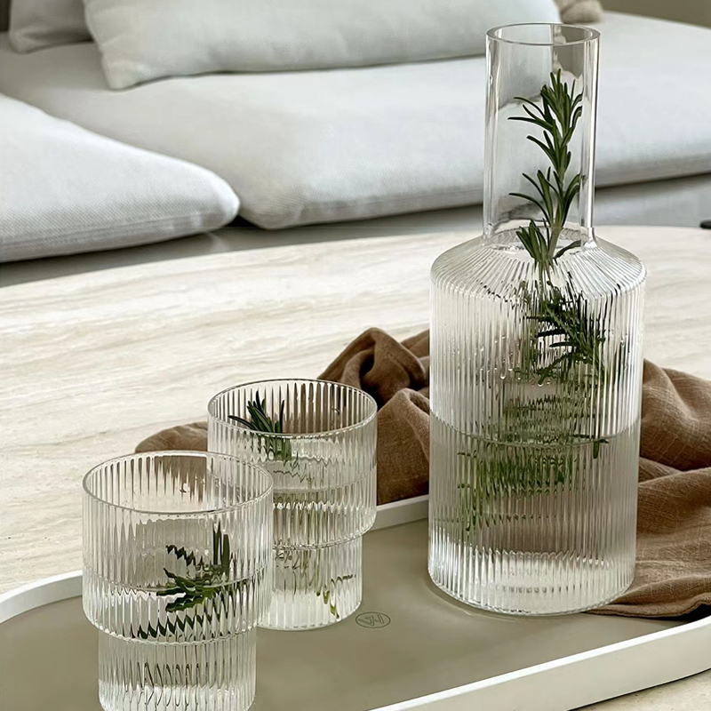 Bedside Table Water Bottle Suit