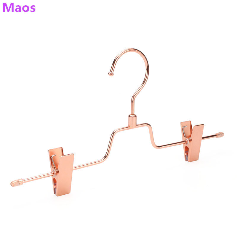 Metal clips hanger with red copper finishing