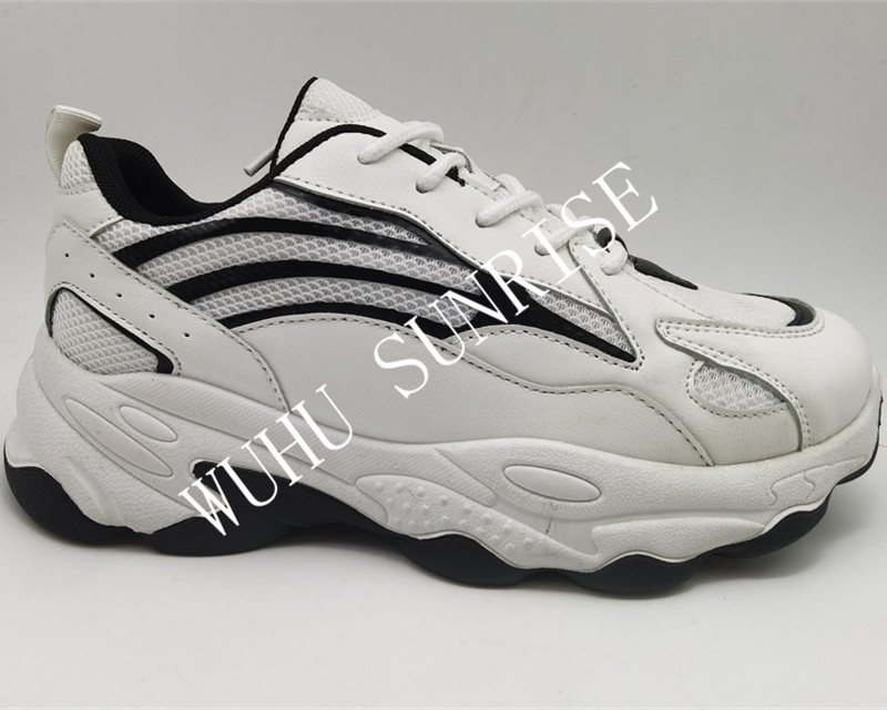 WUHU SUNRISE IMPORT AND EXPORT CORPORATION – ropa deportiva 4