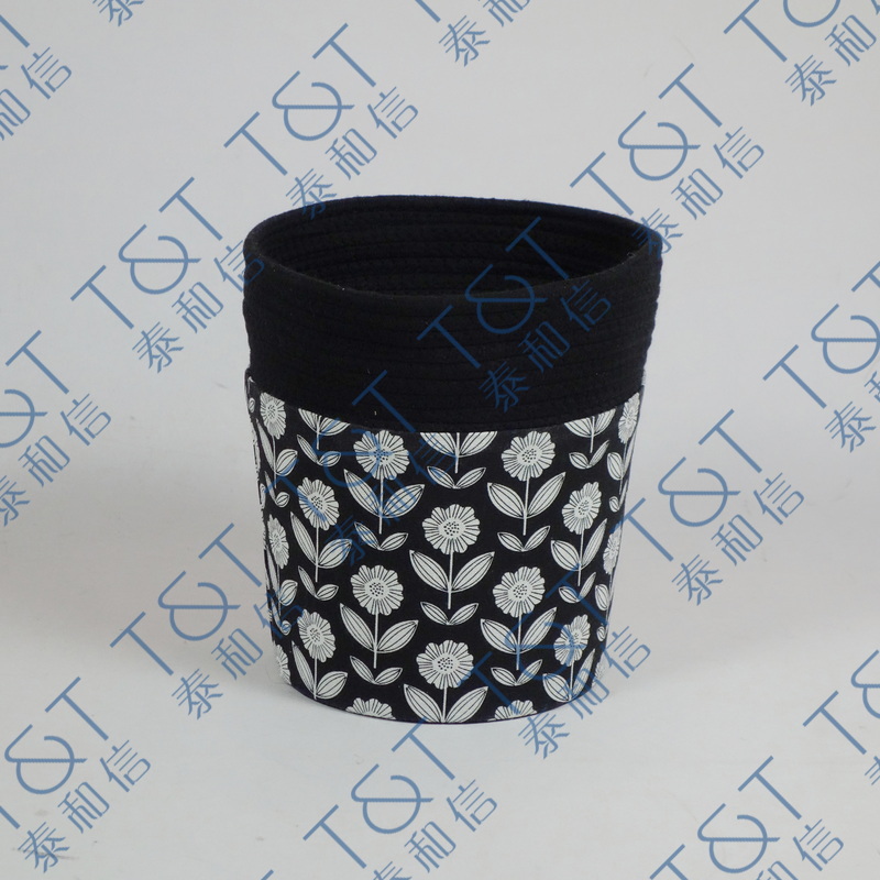 Stackable round storage basket