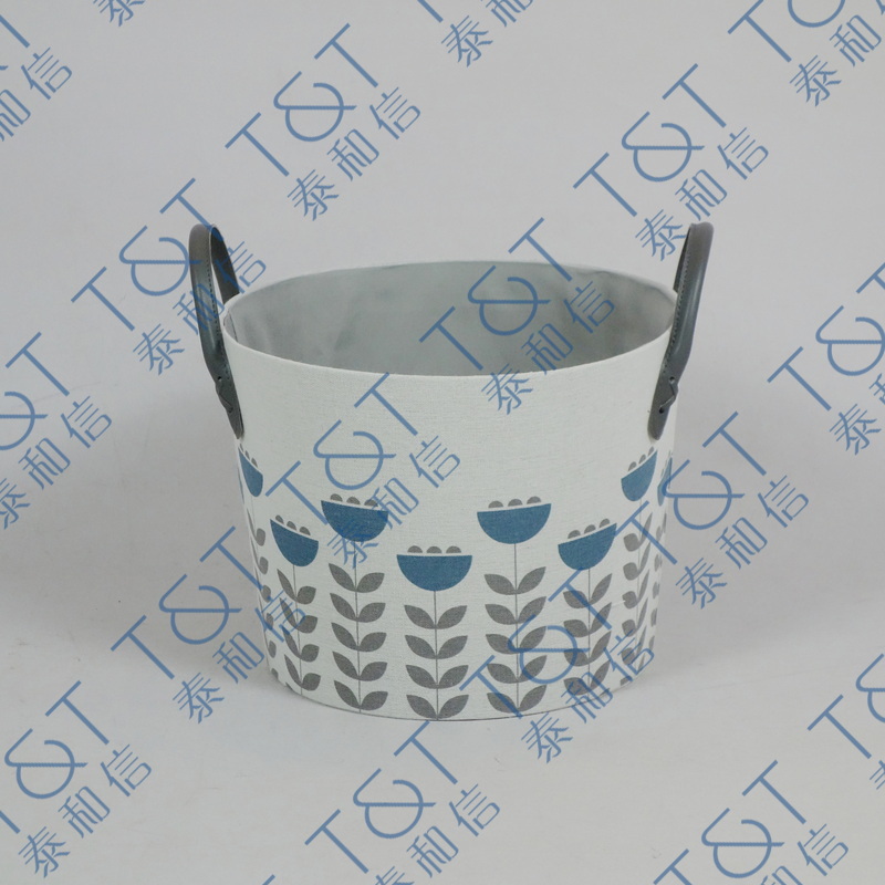 Stackable round fabric box