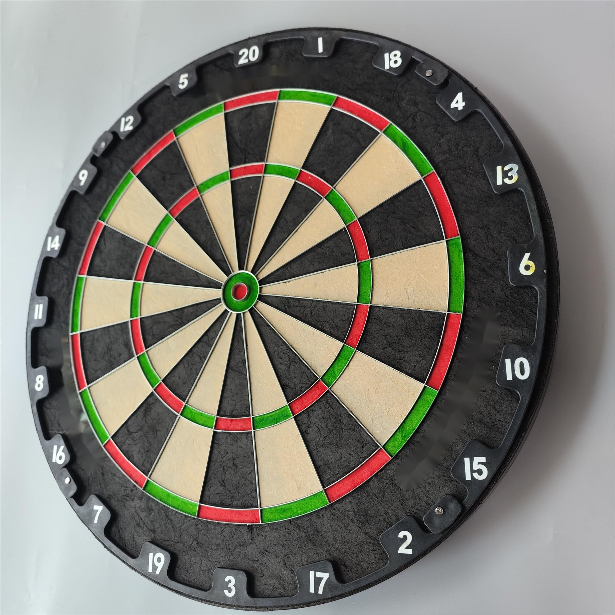 Blade wire sisal dartboard