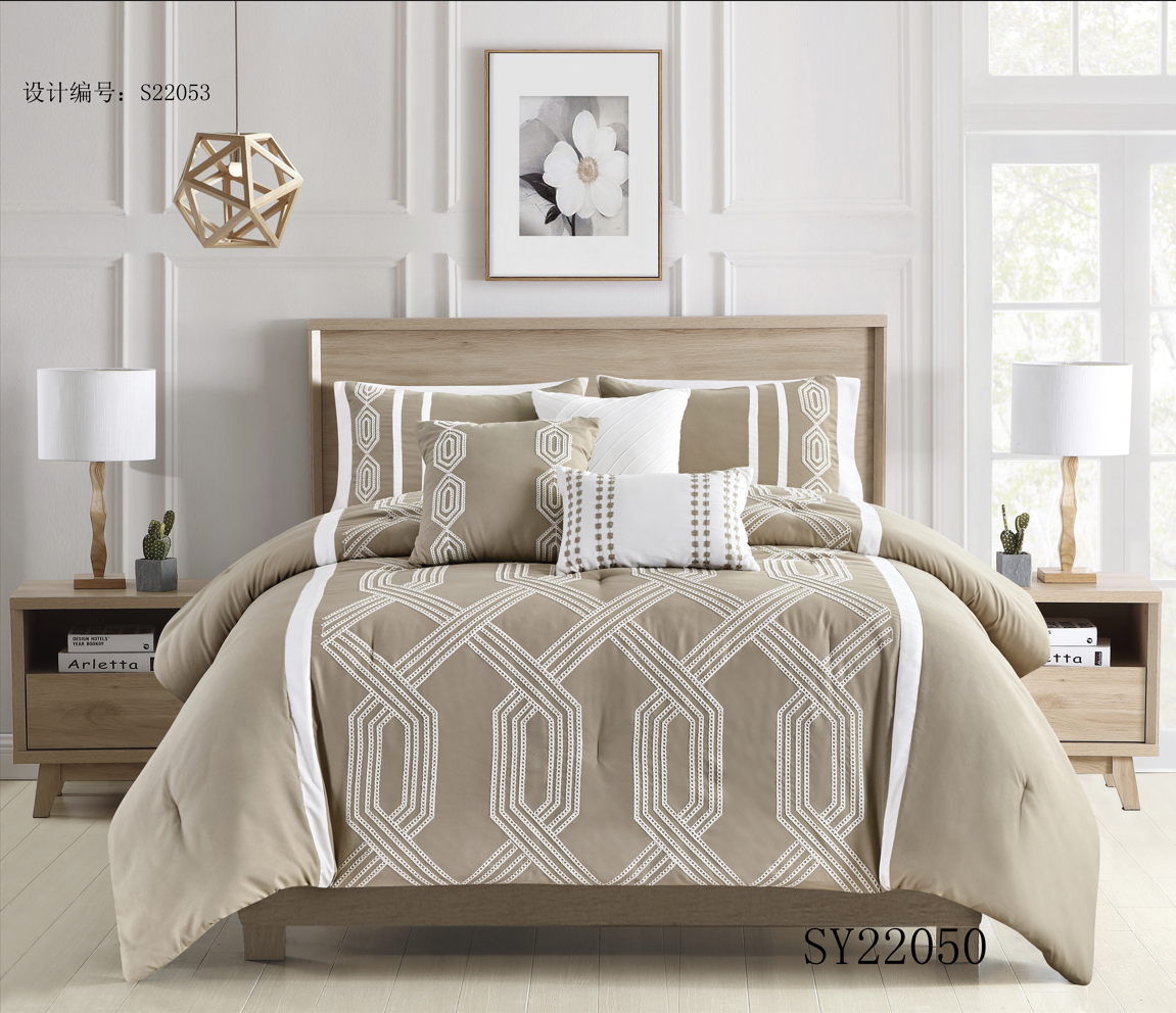 7PCS Embroidery comforter seSY22050