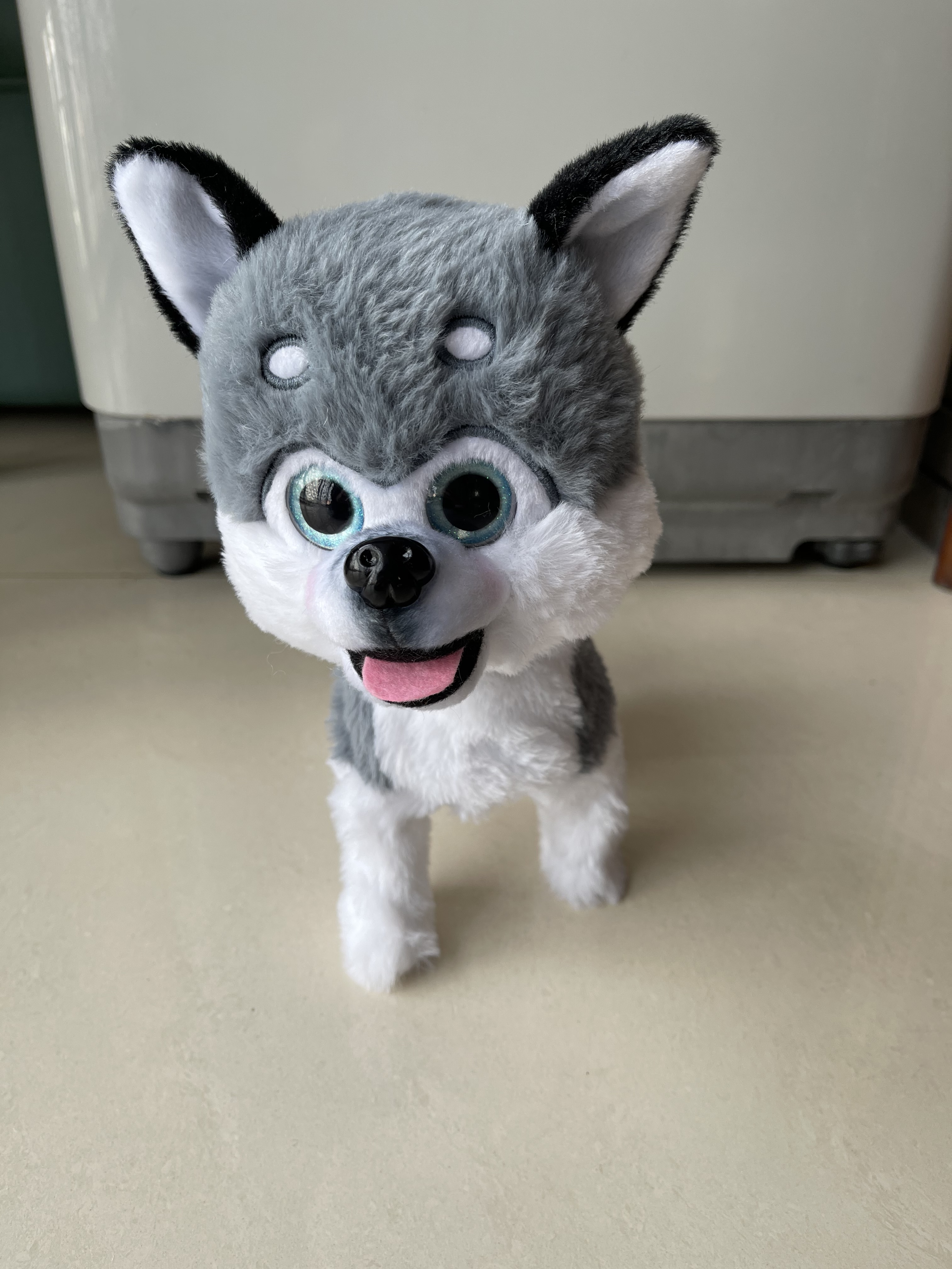Plush electric toy dog