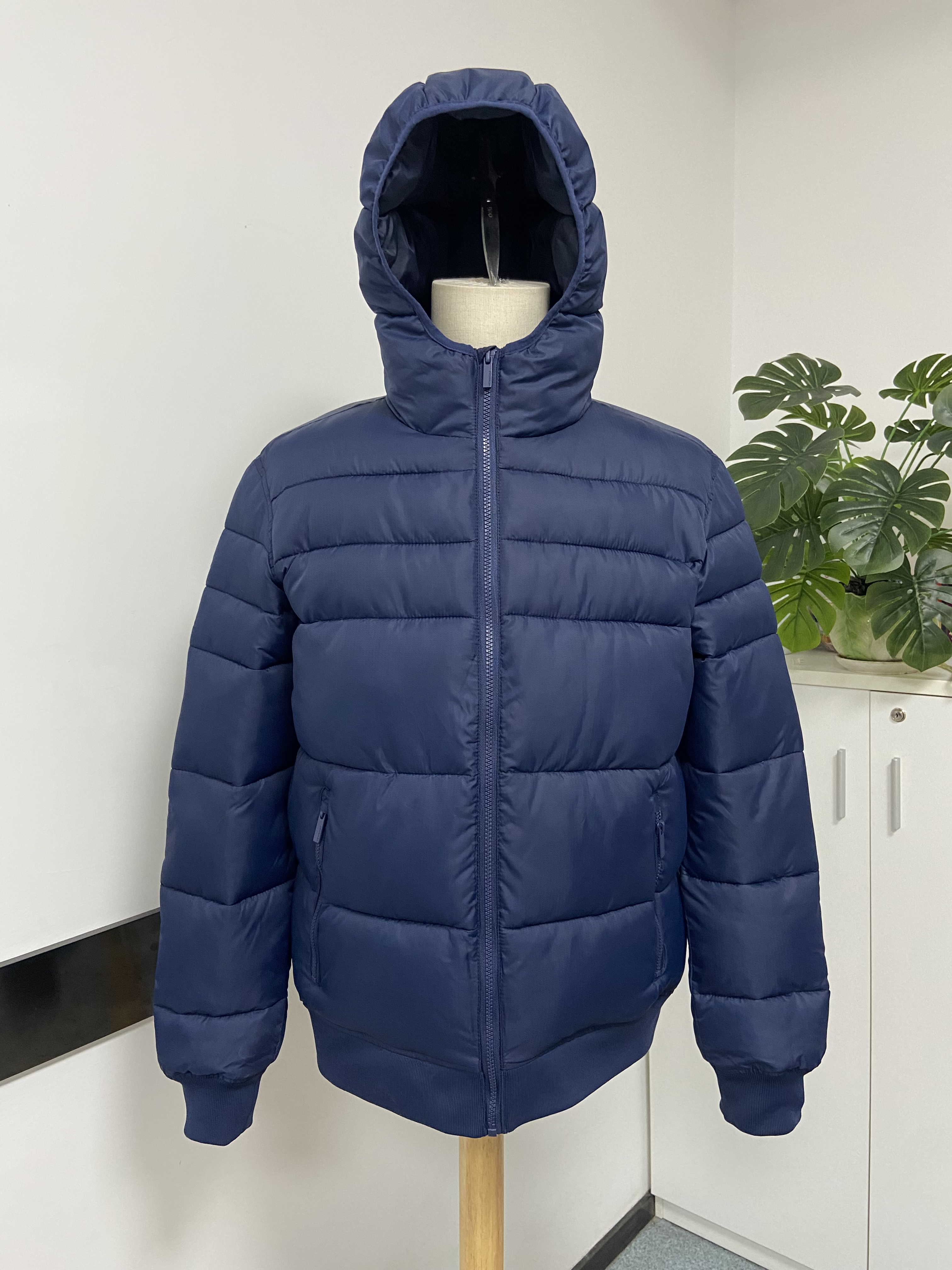 Men's Hooded Puffer Jacket