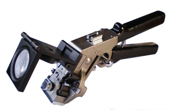 10 Hand type cold welder