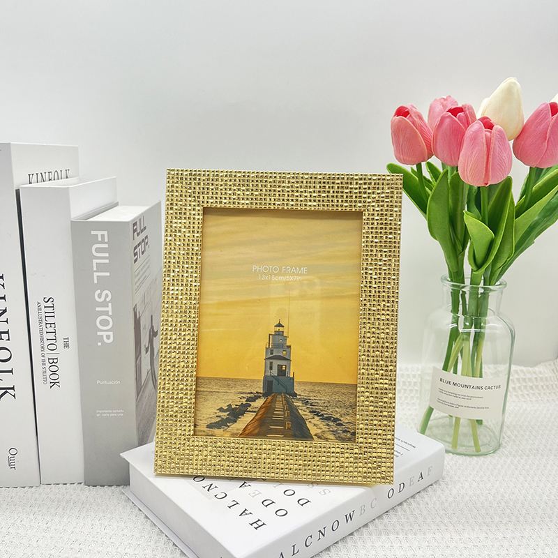 Newest photo frame for home decor