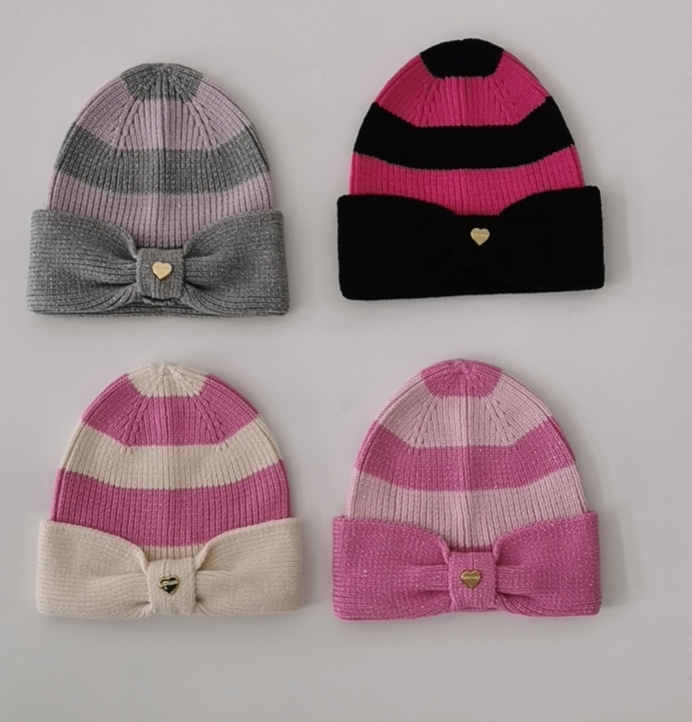 Hangzhou Tuopu Clothing Co., Ltd. – hilo de poliéster 2