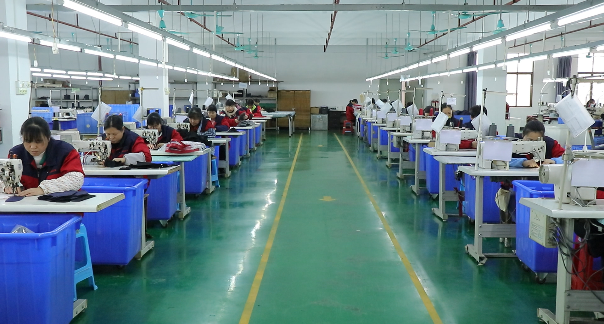 Shenzhen Hengtai Chang Import and Export Co., Ltd. – other sports shoes 3
