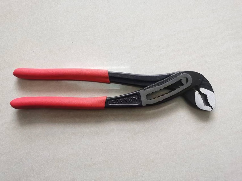 D2 Water pump pliers
