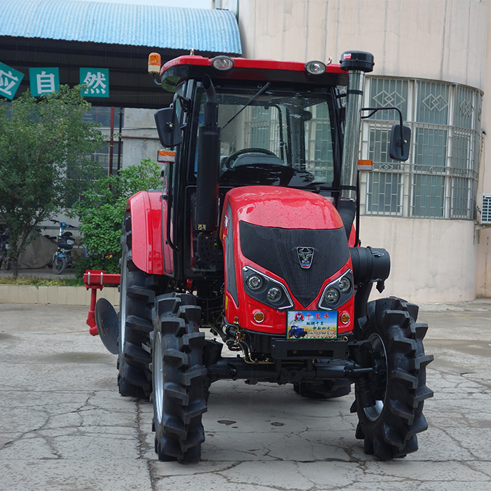 QLN704 Farm Tractor