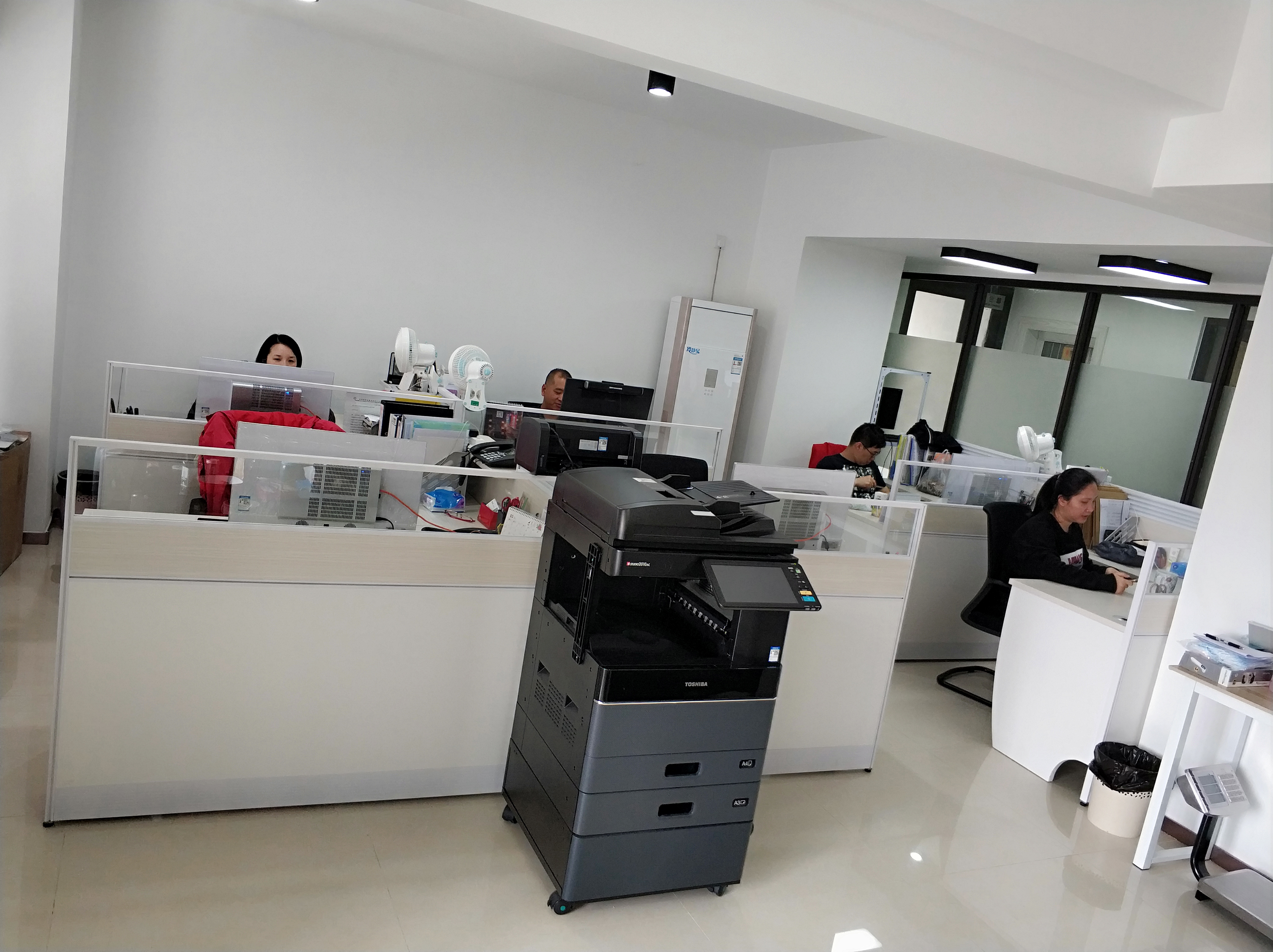 Quanzhou Yilong Trading Co., Ltd. – swimwear and beachwear 2