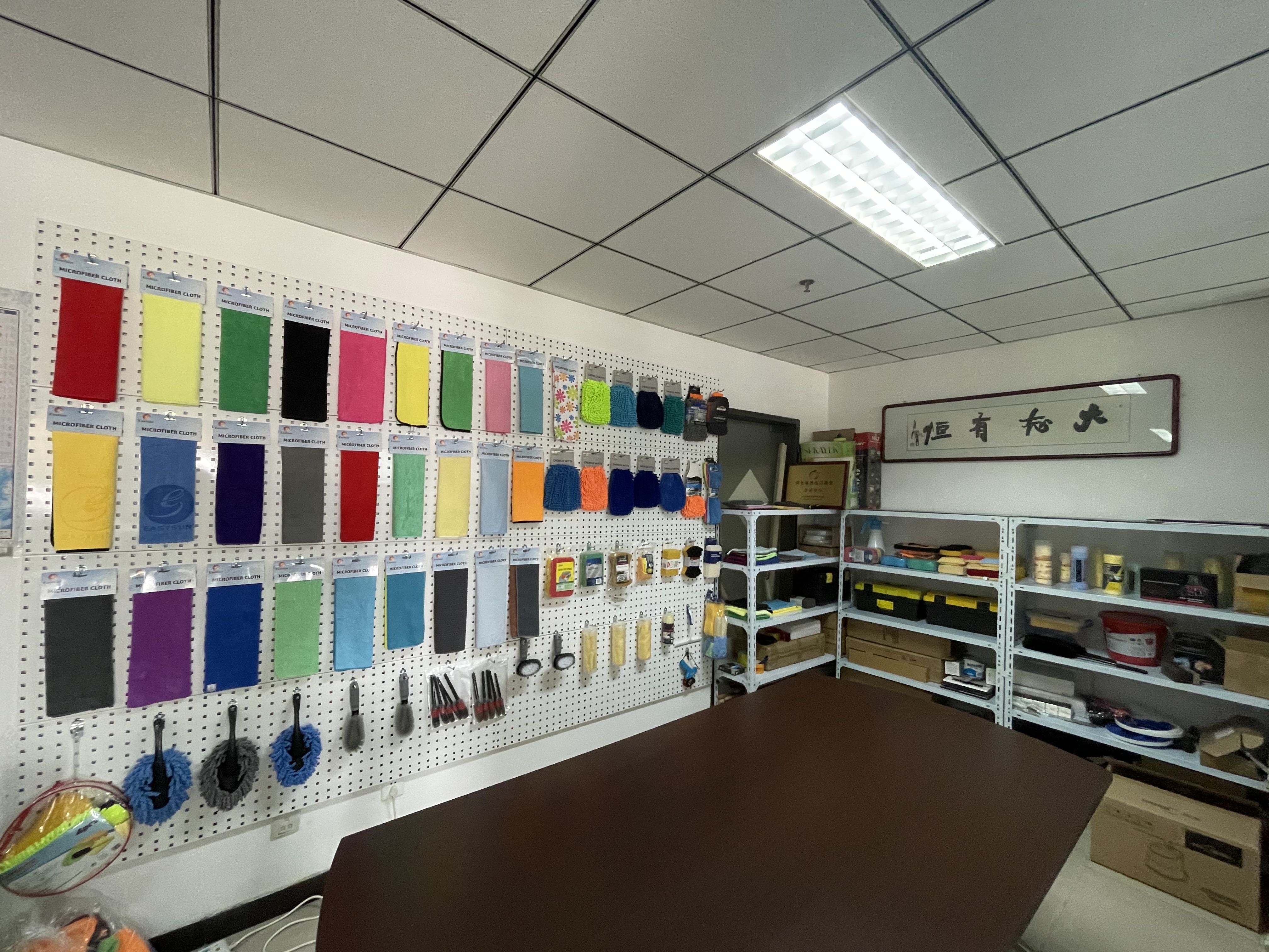 Hebei Dongheng International Trading Co., Ltd. – Glass wipes 1