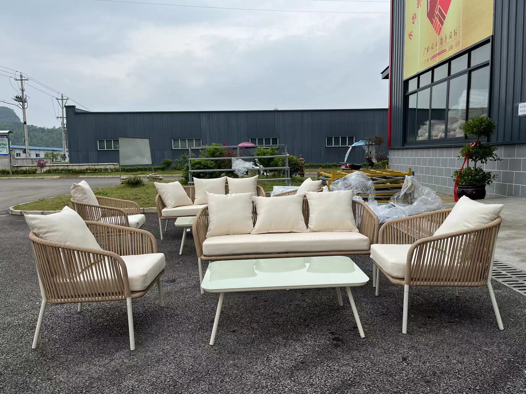 Guizhou Shanshui Huichen home furnishing Co., Ltd – mesa de comedor 2