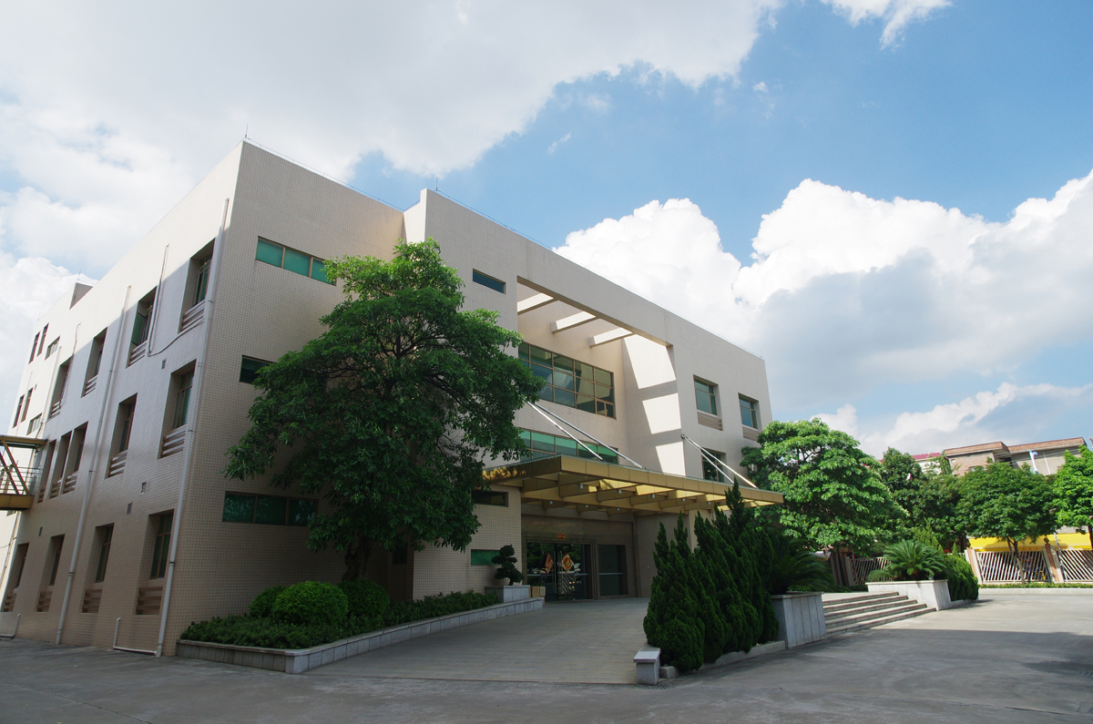 Zhongshan Tianlong Gas Appliance and Electrical Equipment Co., Ltd. – plato de cerámica 1