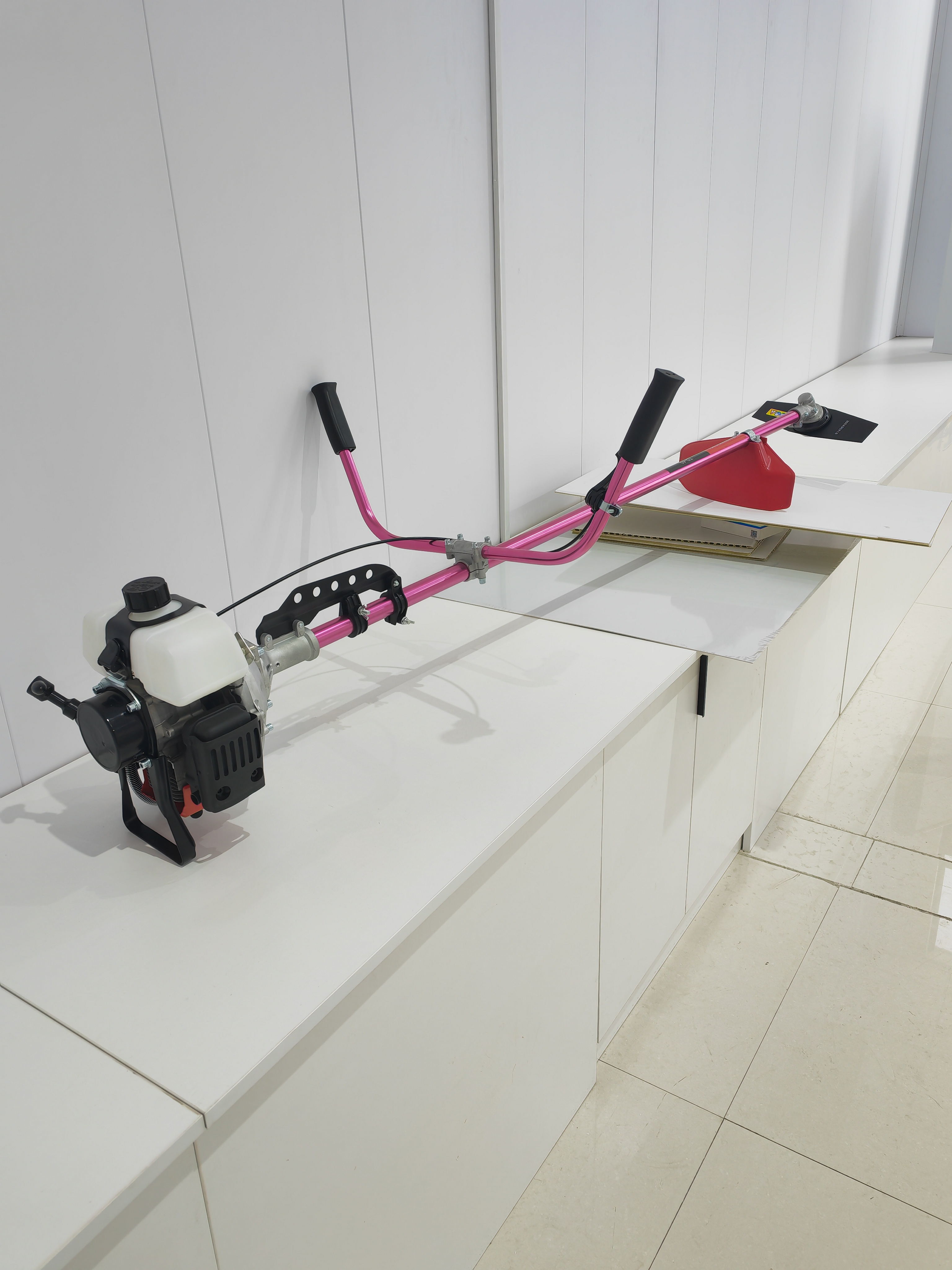 TD40 brush cutter