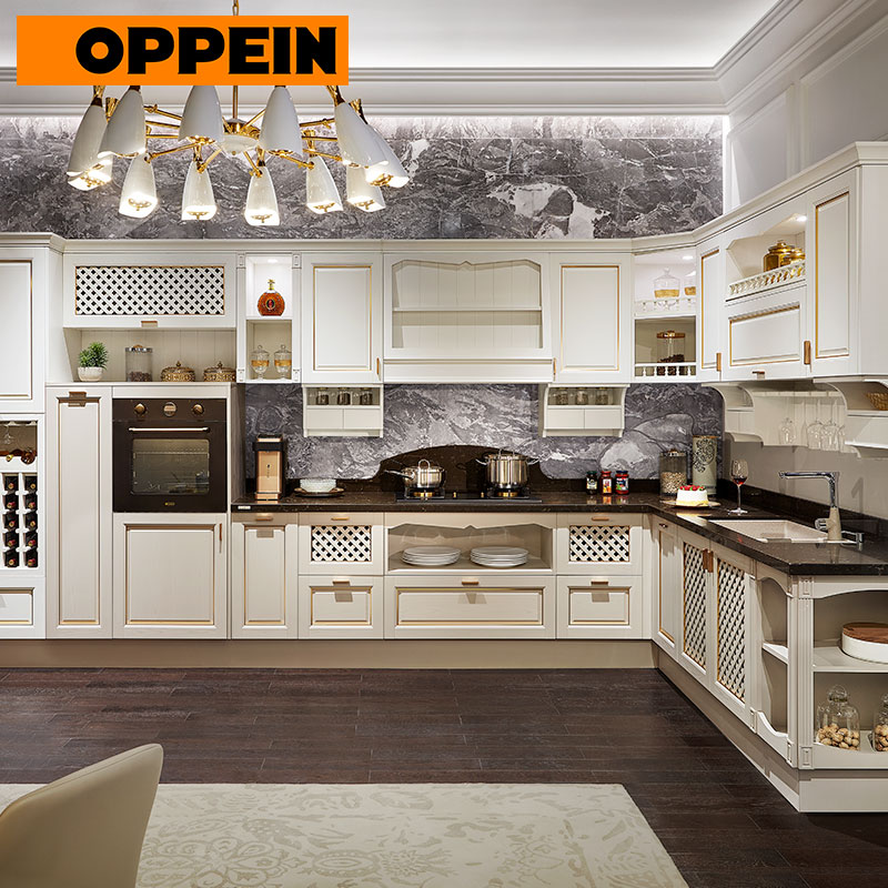 Traditional kitchen，white kitchen cabinet，custom kitchen, kitchen cabinet