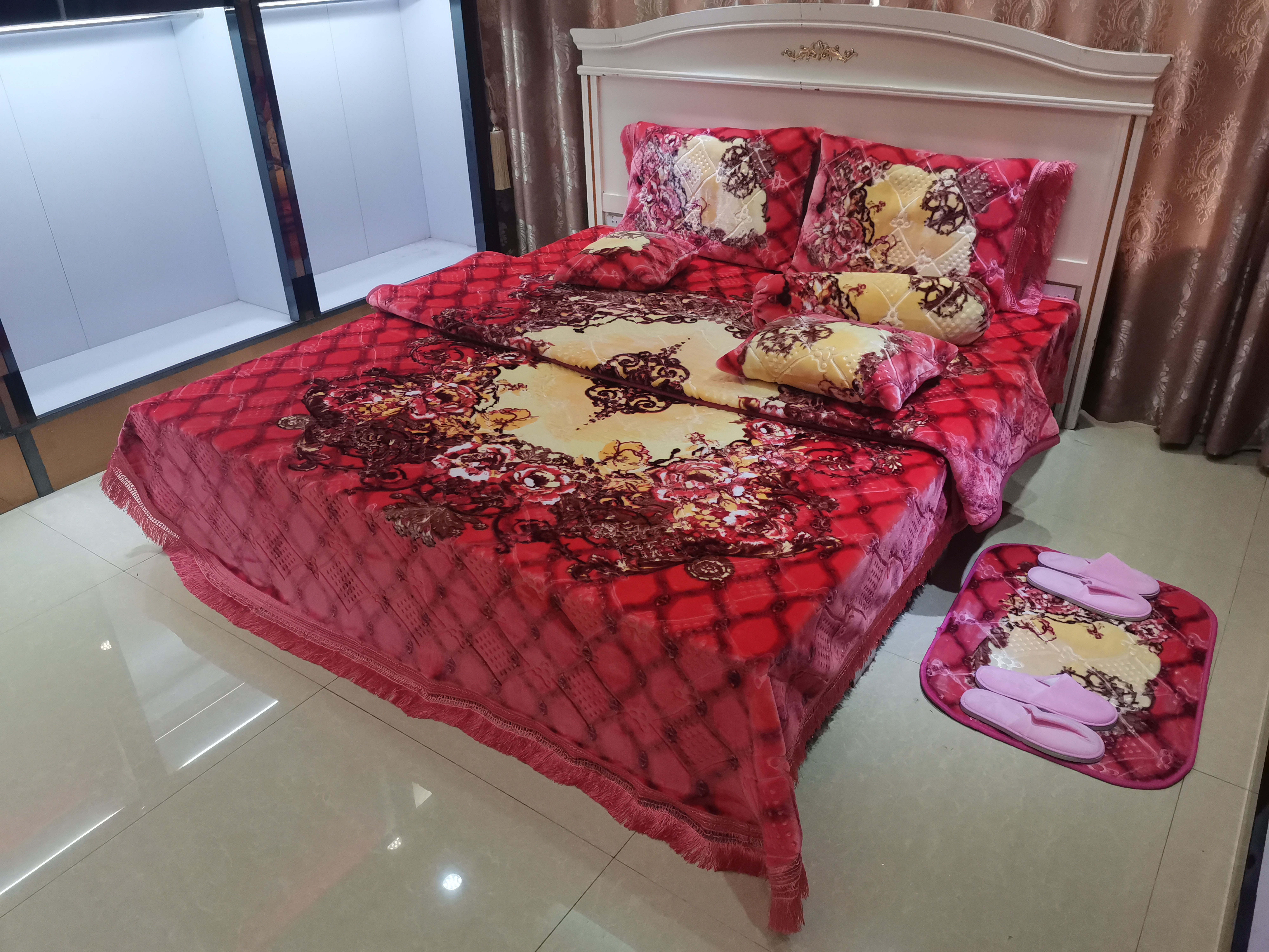 Four piece blanket set,Ten piece blanket set