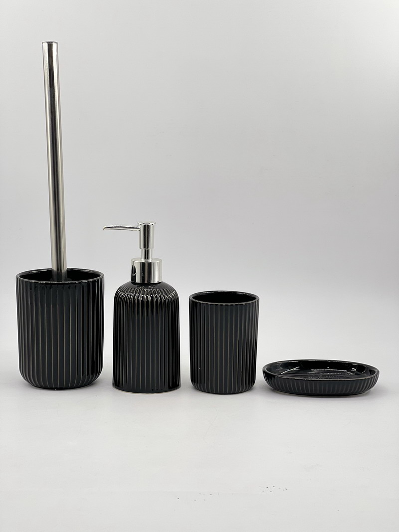 ceramic bath room set