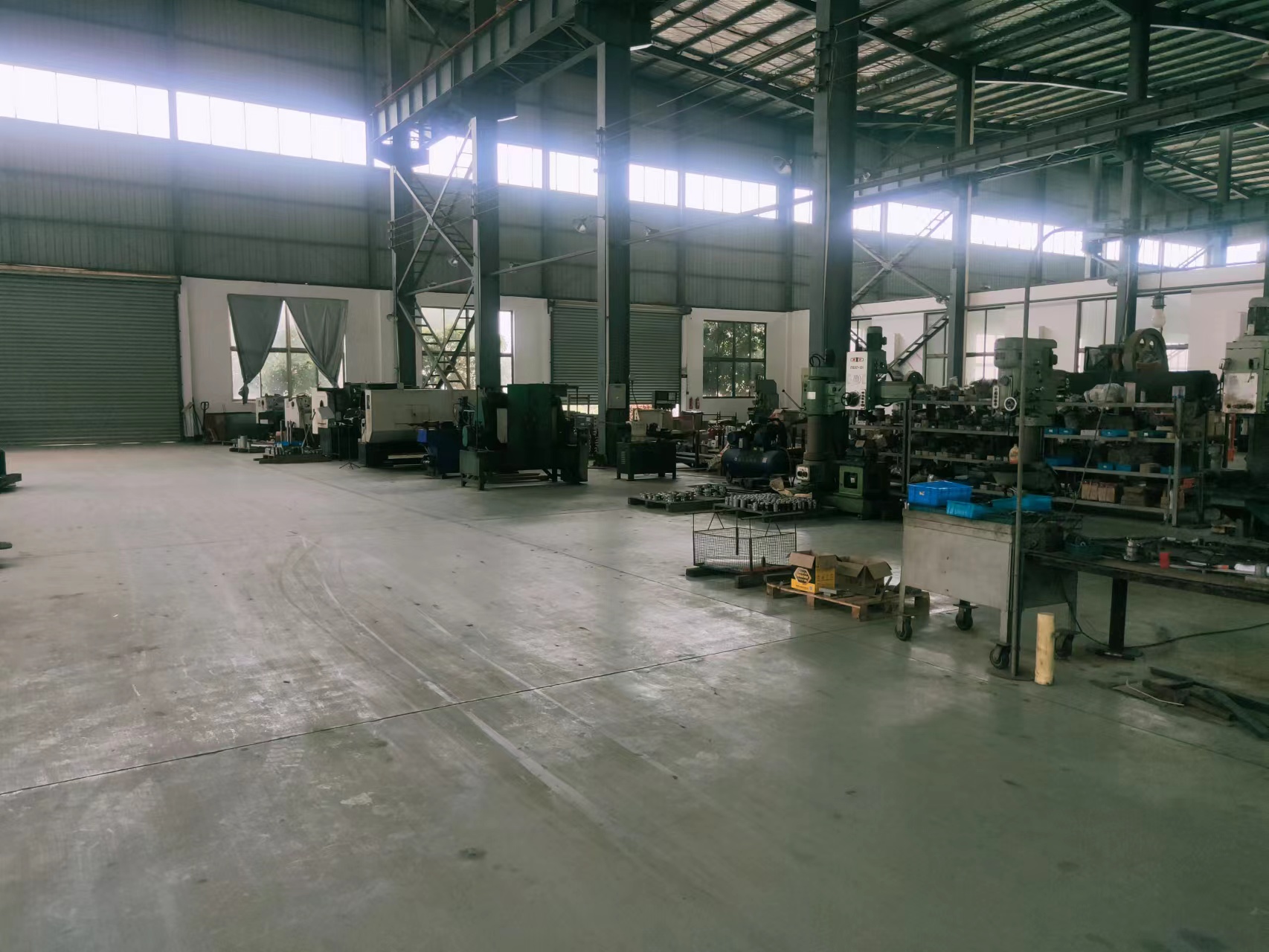 Jinhua Landep Machinery Manufacturing Co., Ltd. – pallet trucks 2
