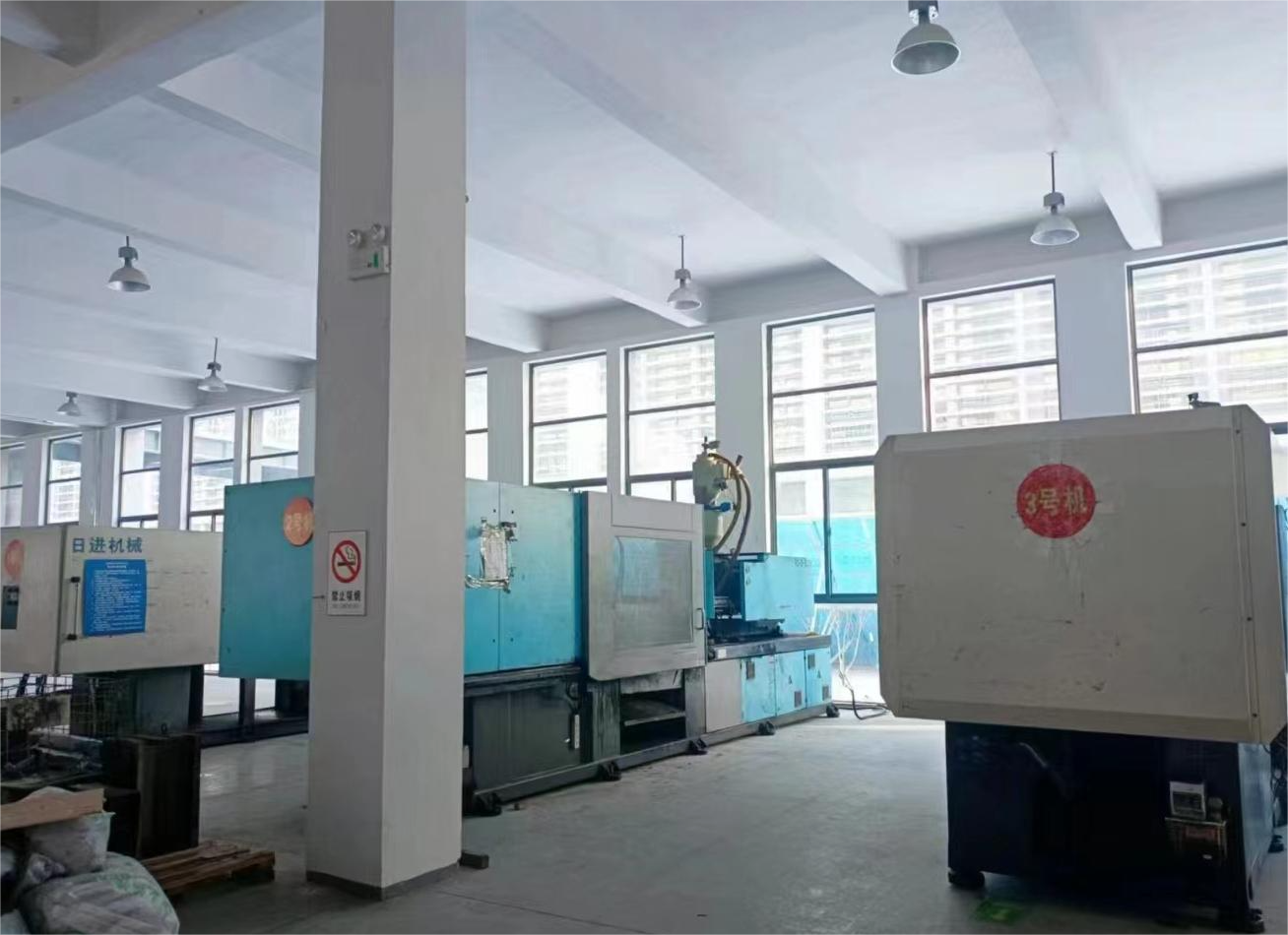Mengcheng County Shoujia Import and Export Co., Ltd. – tornillo de acero 1