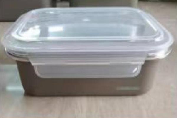 Lunch boxes