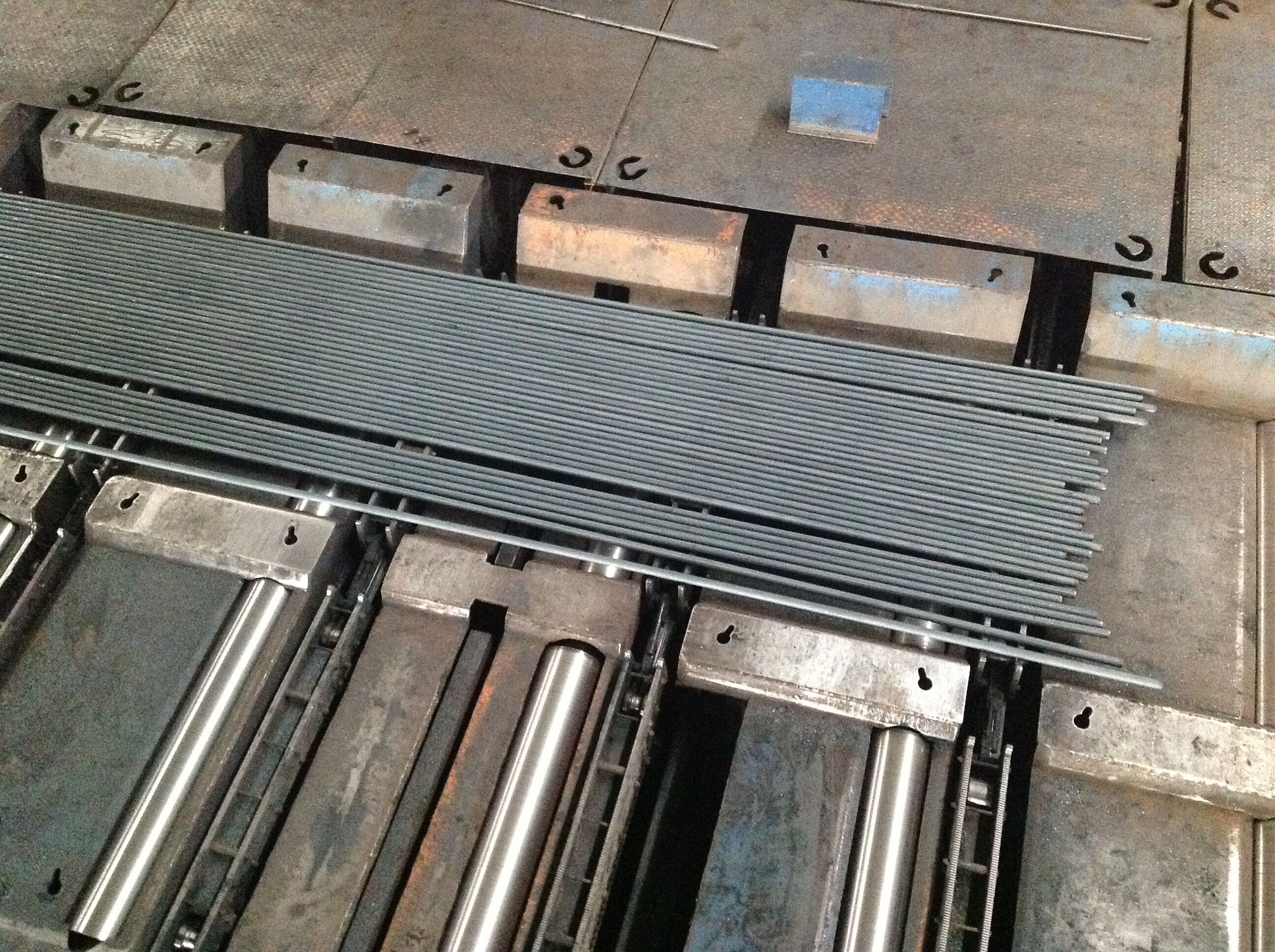 carbon steel bar, steel bar 1045, hot rolled steel bar, forged steel bar S45c