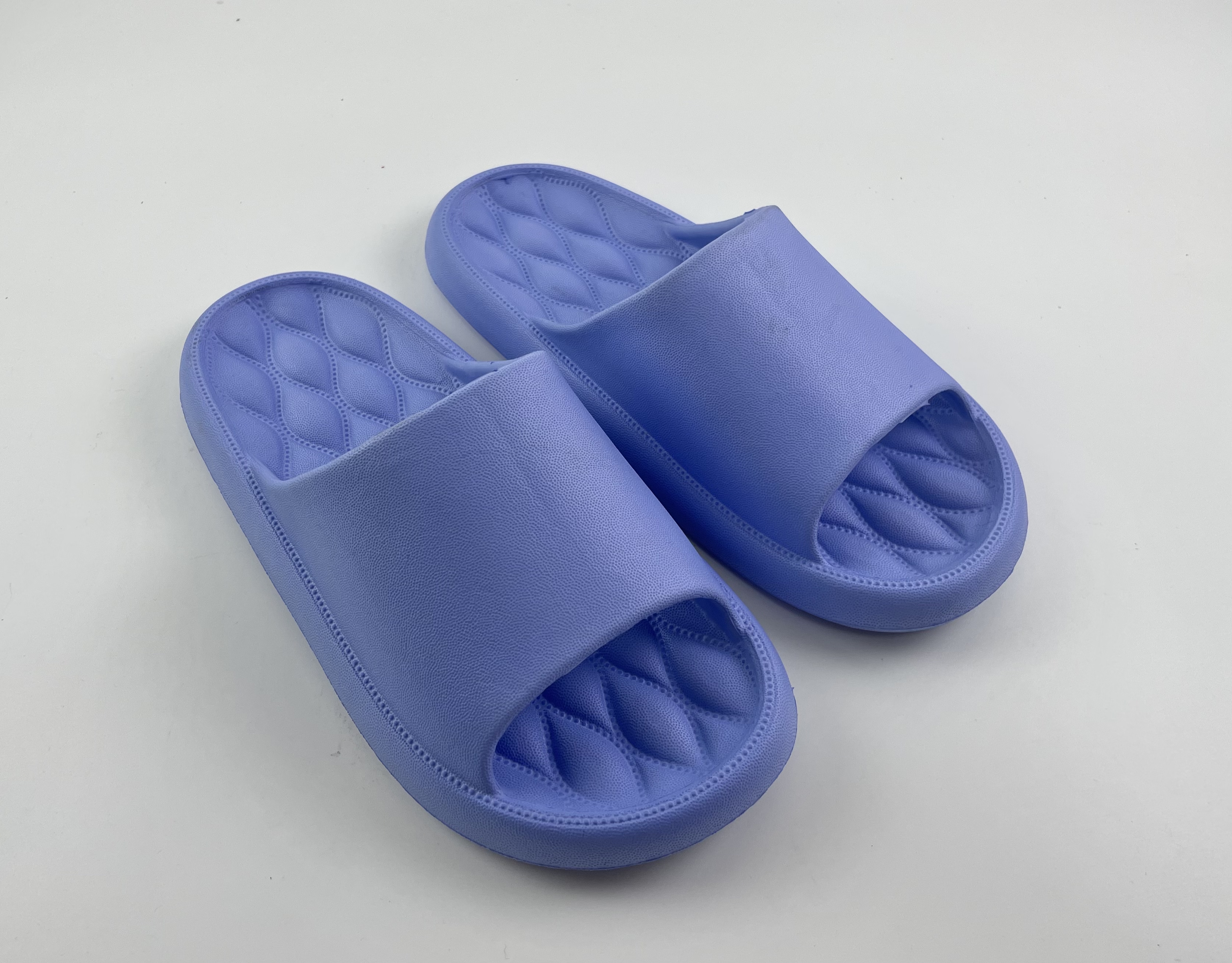 Premium Quality Stylish EVA Open-toe Slide for Men and Women Diamond Pattern