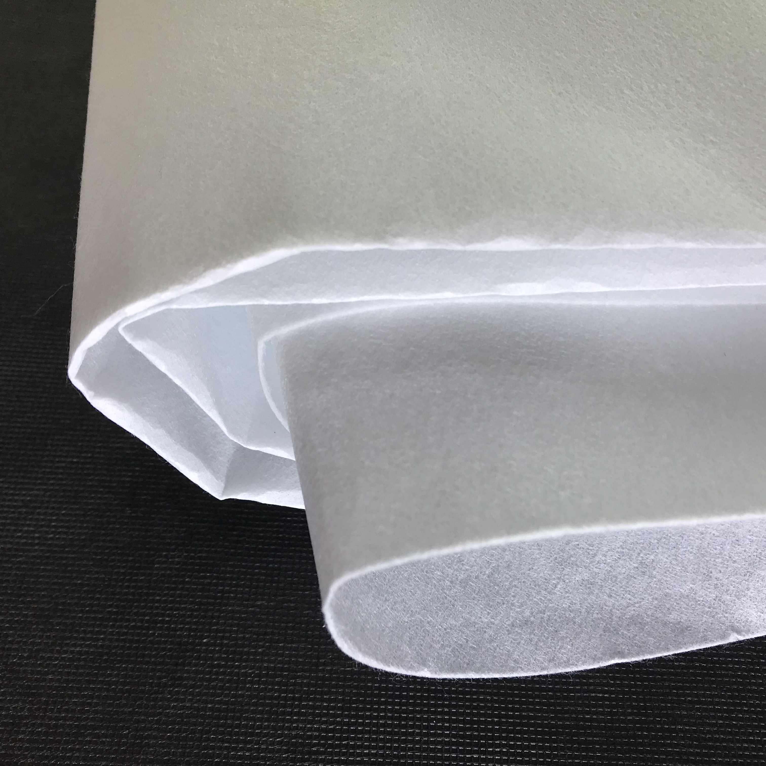 Silk flower non-woven fabric