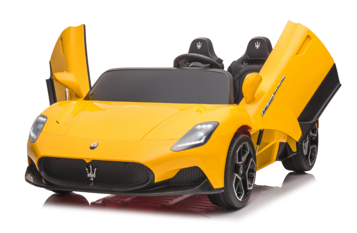 Maserati four wheels ride on car with two seats and remote control